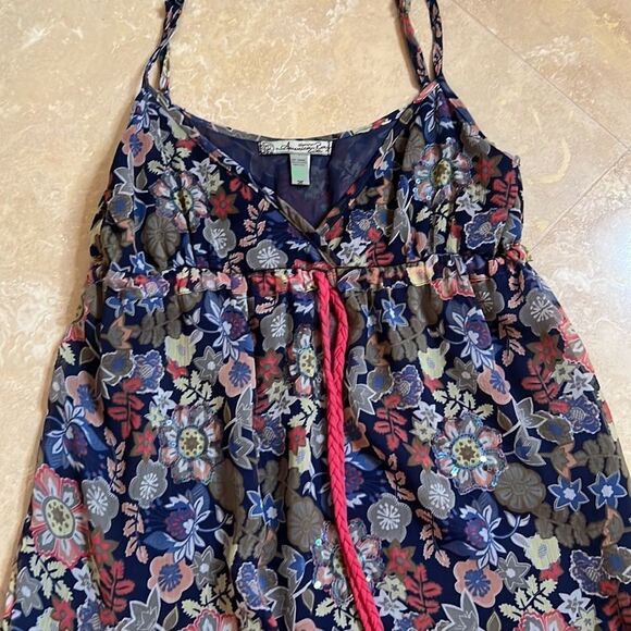 💕Super cute dress💕  - Picture 5 of 7